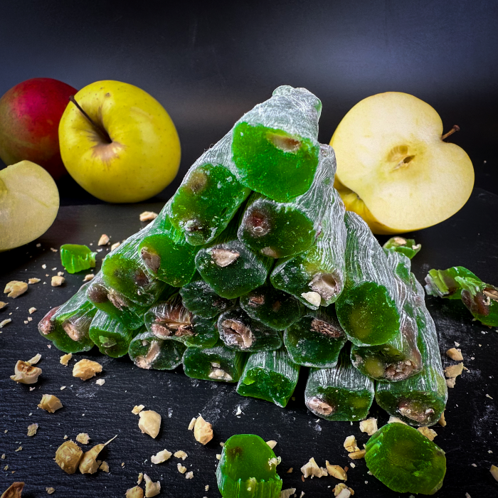 Ābolu pirkstiņi ar aprikožu kauliņiem