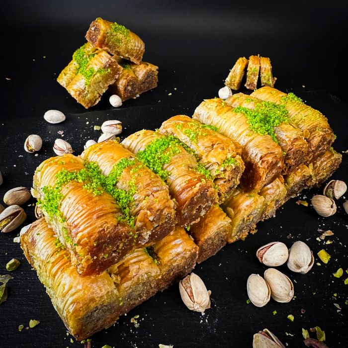 Baklava - pistāciju rullīši