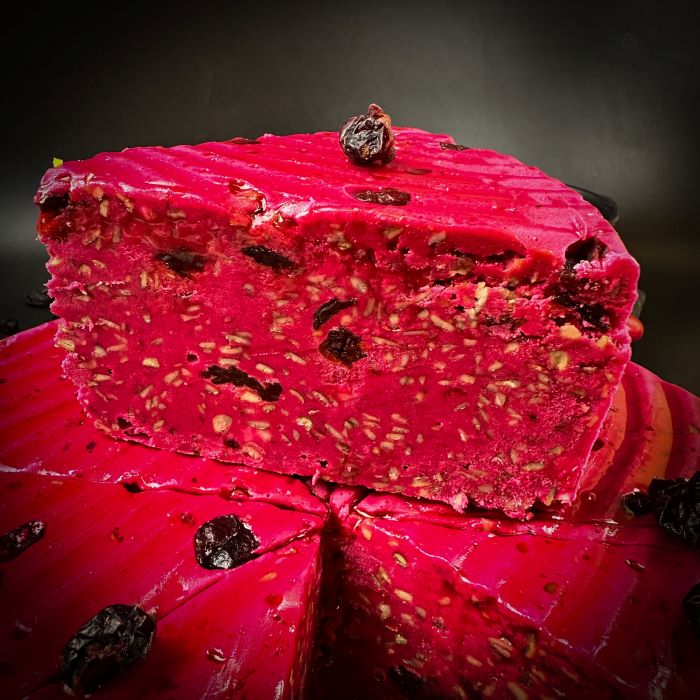 Samarkandas halva ar upenēm un dzērvenēm