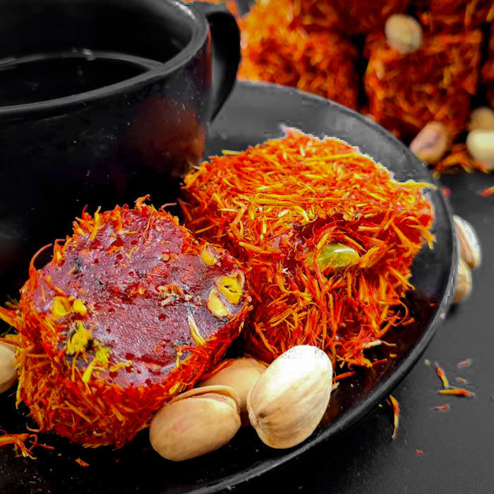 Granātābolu lukums ar meksikāņu šafrānu un pistācijām