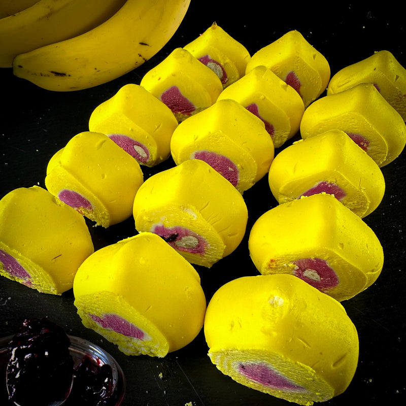 Samarkandas halvas rullīši ar banānu-upeņu garšu un mandelēm